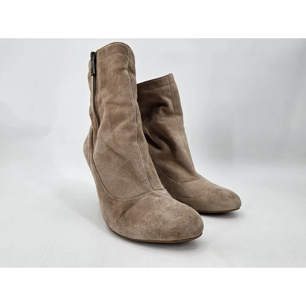 Coach shoes are